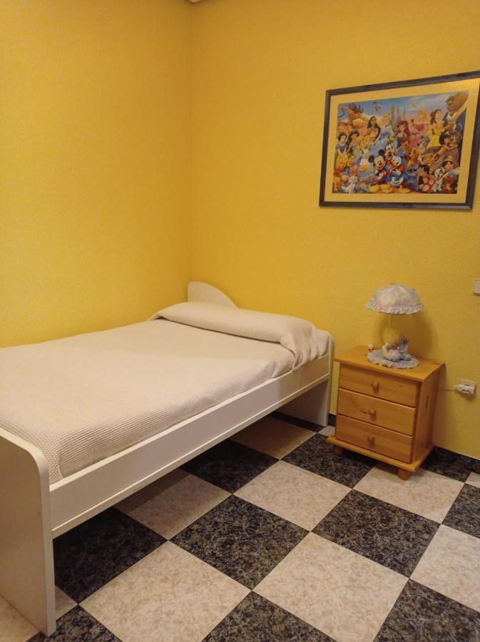 Apartamento Turistico Antigua Universidad Almagro Exterior foto
