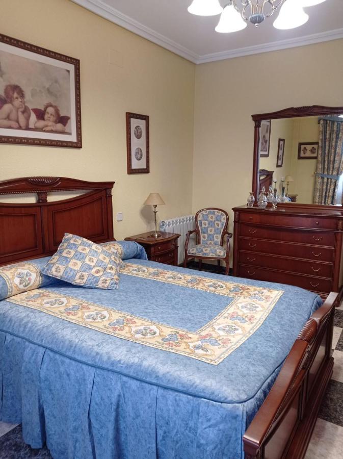 Apartamento Turistico Antigua Universidad Almagro Exterior foto